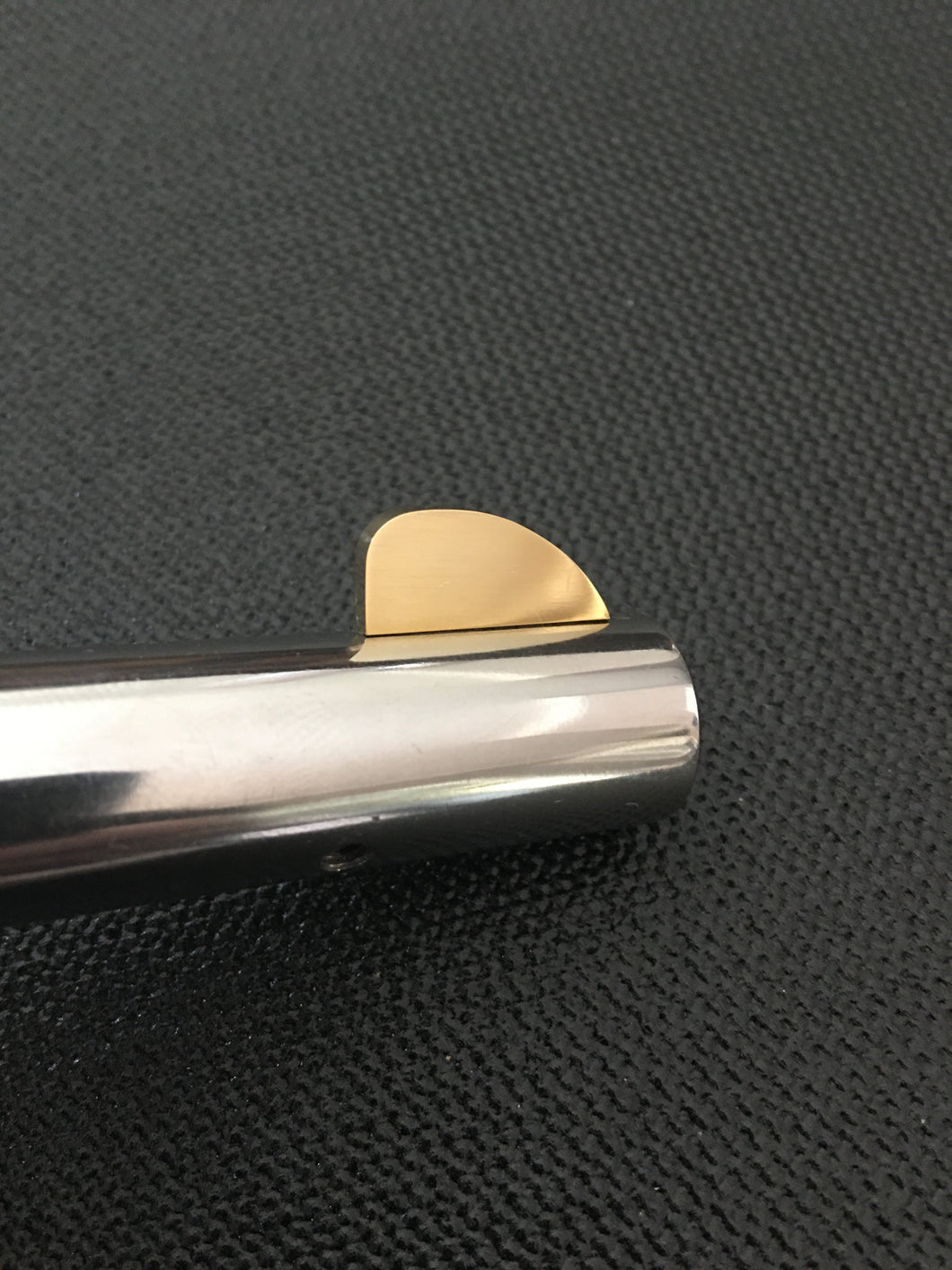 1- Ruger Vaquero 45 Brass Sight (not a pair)